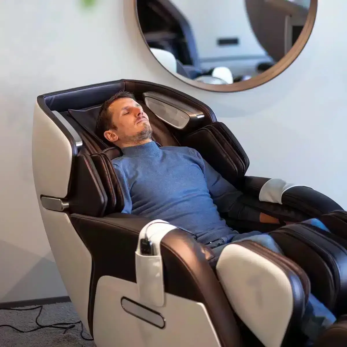 Masāžas krēsls Naipo