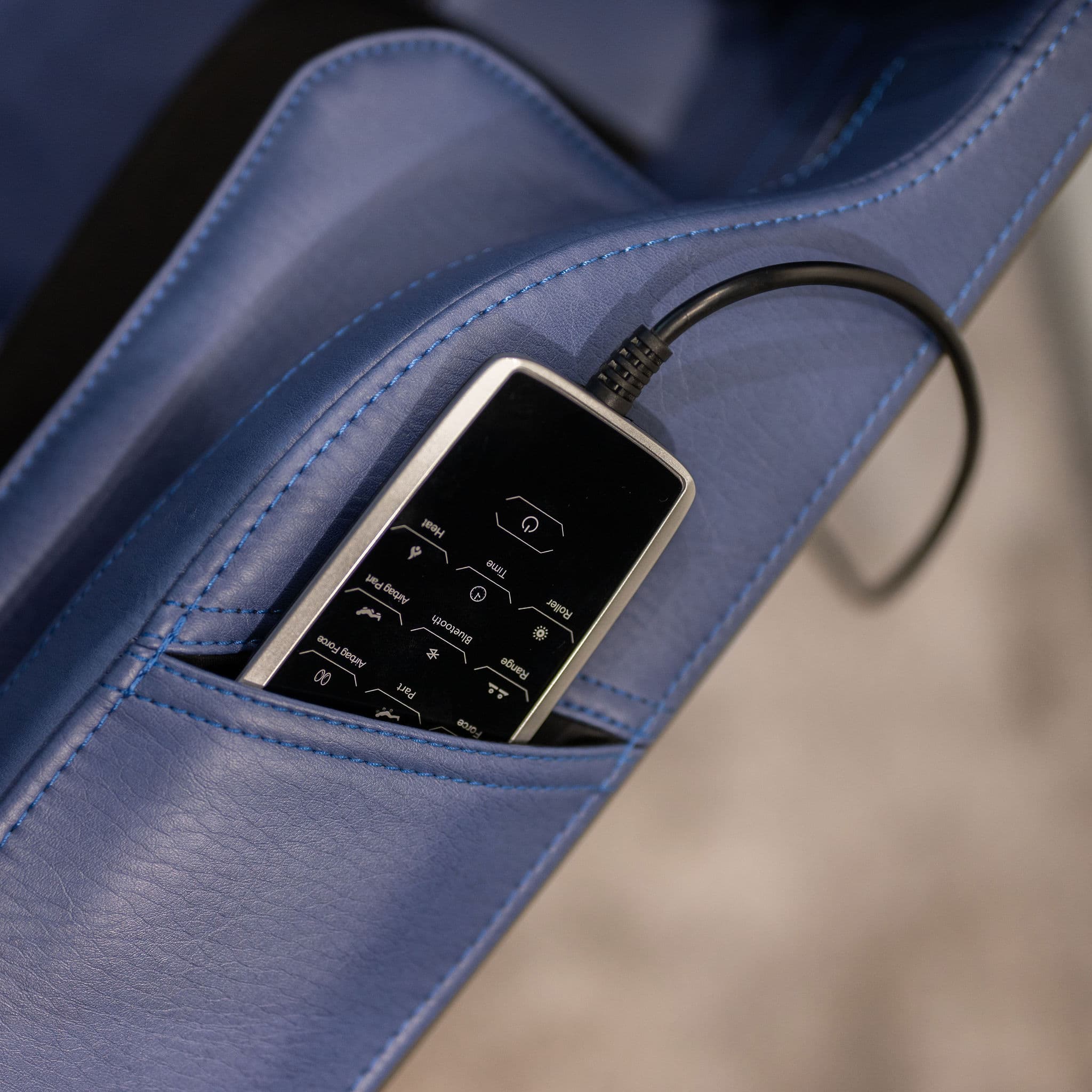 Masāžas krēsls Living